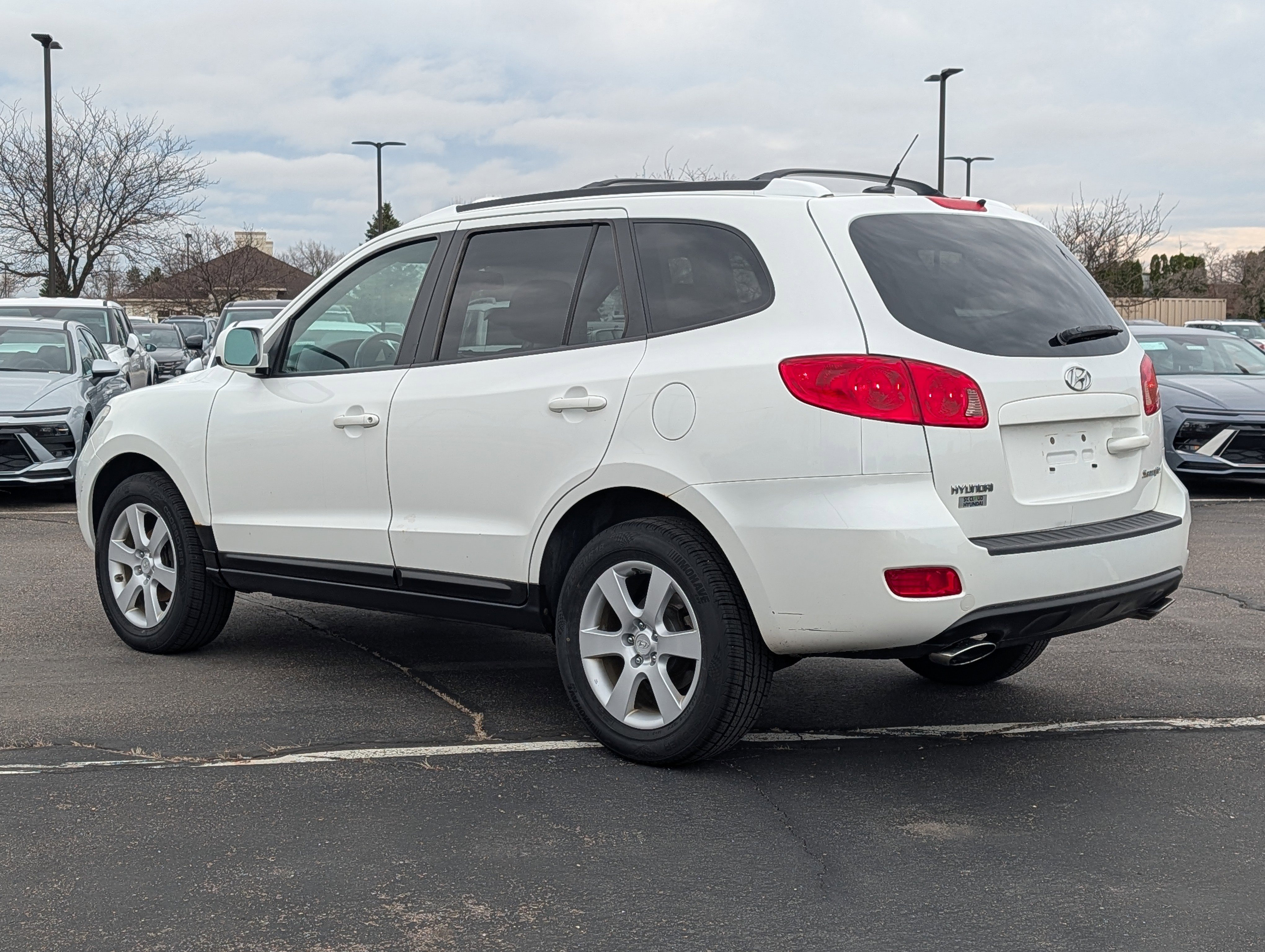 Used 2007 Hyundai Santa Fe 2WD image 3
