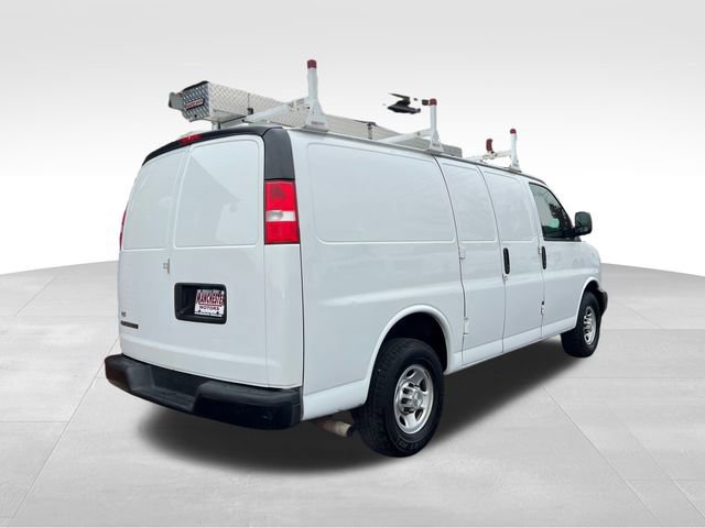 Used 2021 Chevrolet Express 2500 w/ Driver Convenience Package image 5
