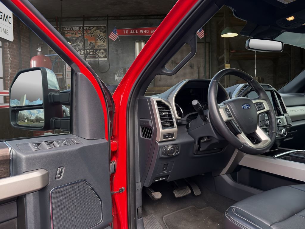 Used 2022 Ford F250 Lariat w/ Chrome Package AWD/4WD image 16