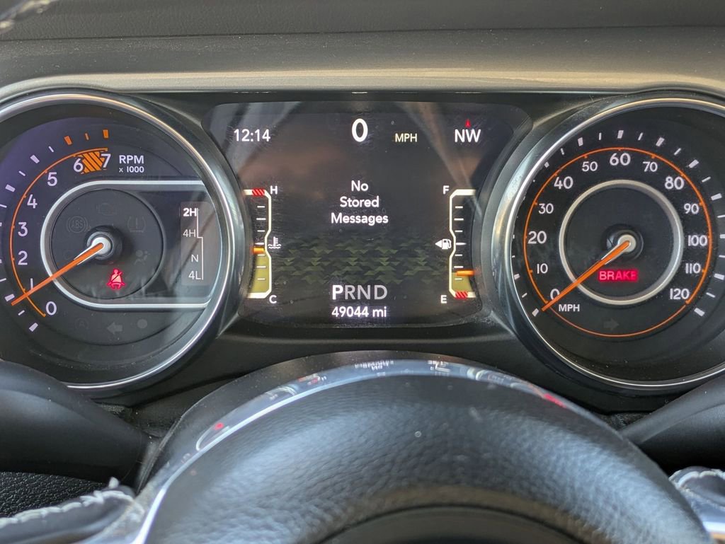 Used 2022 Jeep Wrangler Unlimited Sahara w/ Cold Weather Group AWD/4WD image 22