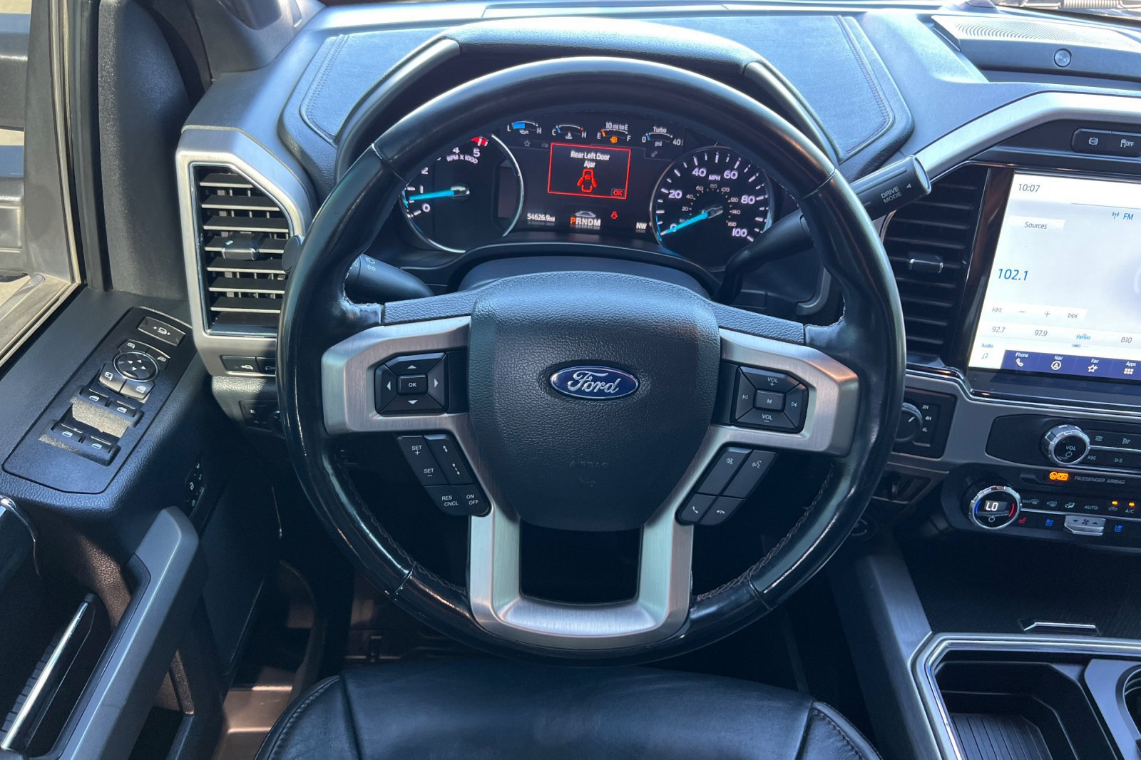 Used 2022 Ford F450 Platinum w/ FX4 Off-Road Package AWD/4WD image 14