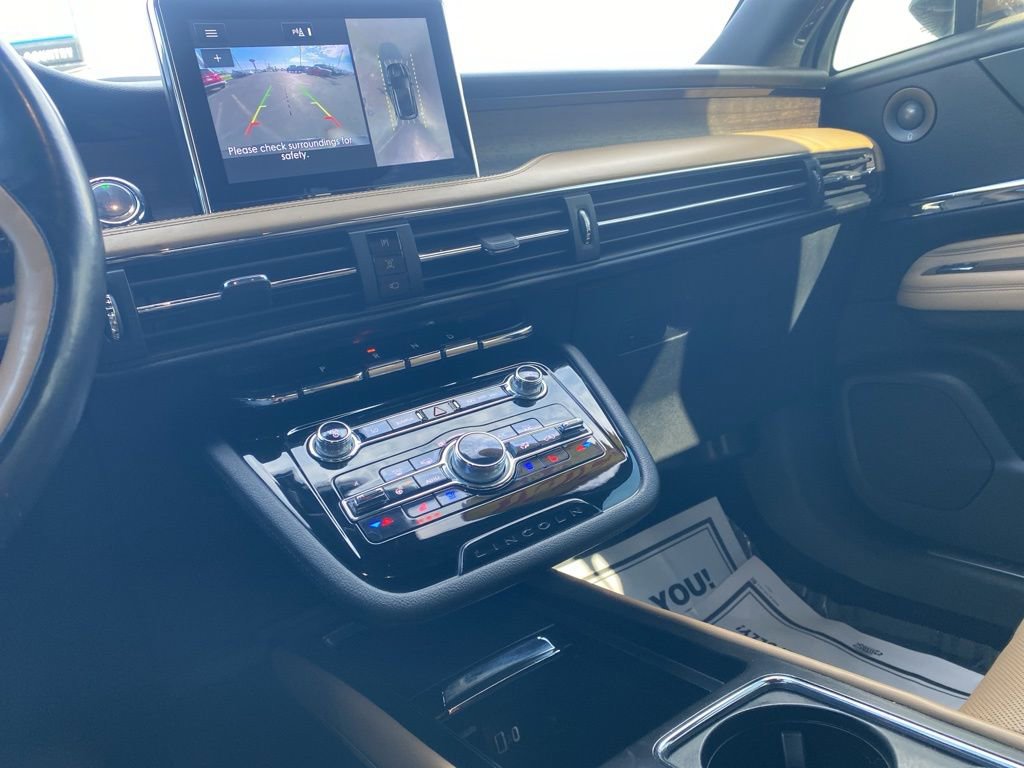 Used 2020 Lincoln Corsair Reserve w/ Equipment Group 202A image 43