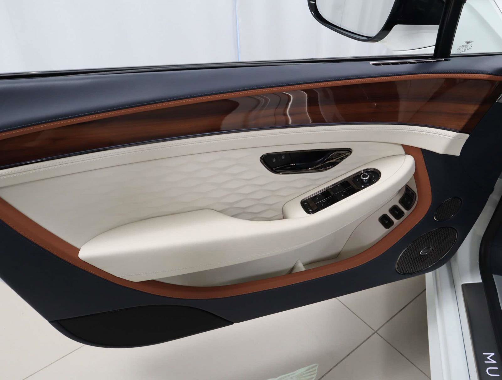 Used 2025 Bentley Continental GT Speed image 20