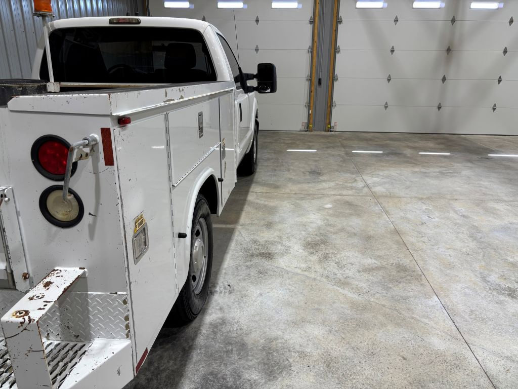 Used 2012 Ford F250 XL image 10