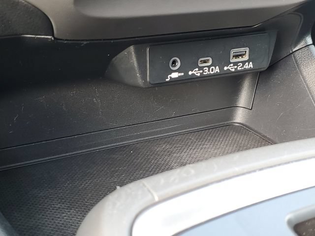 Used 2024 Subaru Crosstrek 2.0i Premium AWD/4WD image 18
