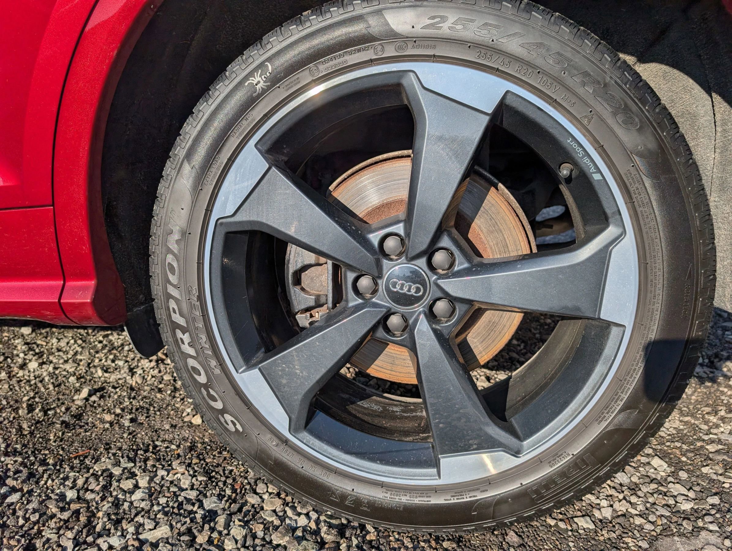 Used 2019 Audi SQ5 Premium Plus w/ Premium Plus Package image 30