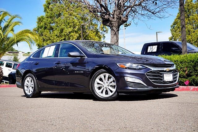 Used 2023 Chevrolet Malibu LT w/ Driver Confidence Package image 2