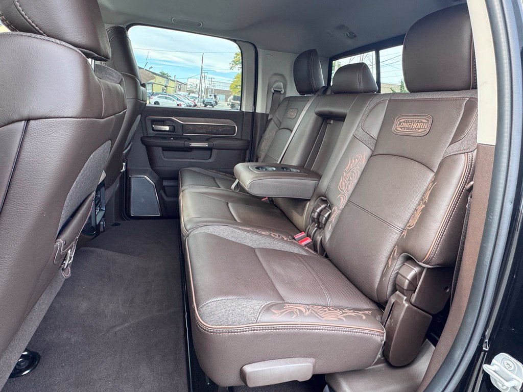 Used 2026 RAM 3500 Longhorn AWD/4WD image 16
