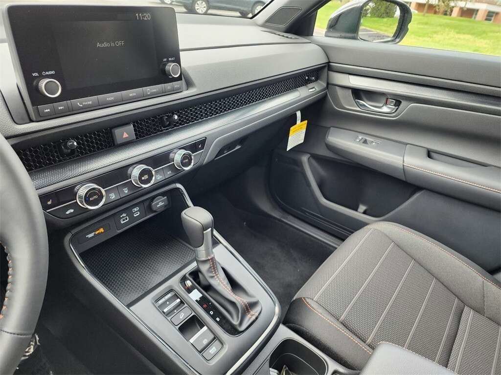Certified 2024 Honda CR-V Sport image 28