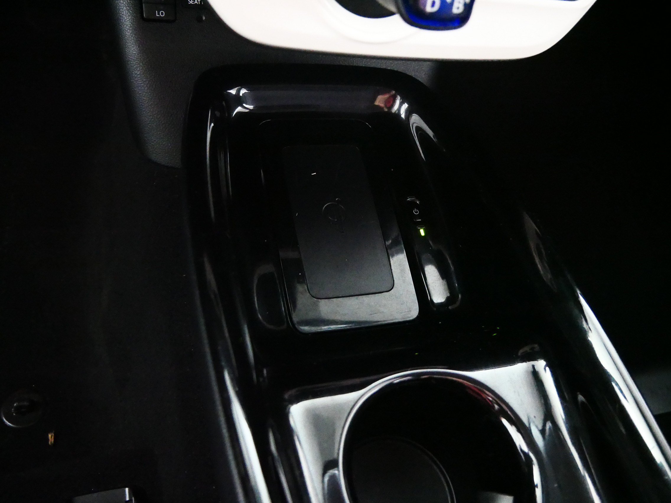 Used 2017 Toyota Prius Four w/ Protection Package FWD image 29