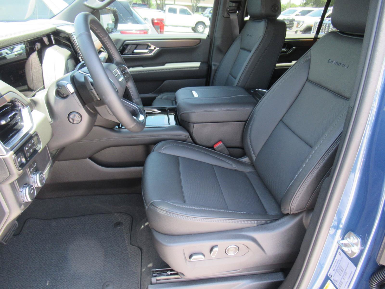 New 2026 GMC Yukon Denali w/ Sun & Power Step Package RWD image 16