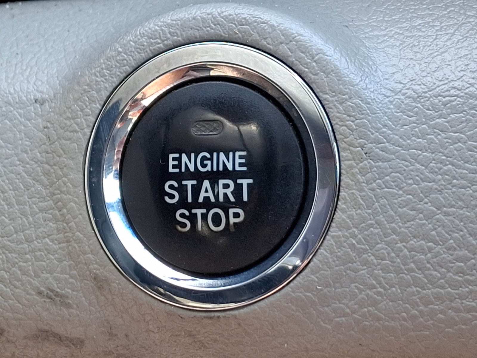 Used 2009 Toyota Camry XLE FWD image 23