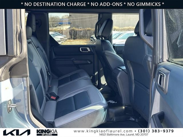 Used 2024 Ford Bronco Outer Banks w/ Sasquatch Package image 17