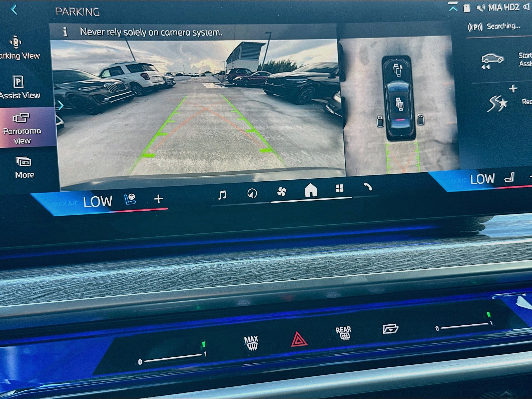 Certified 2024 BMW i7 xDrive60 AWD/4WD image 14