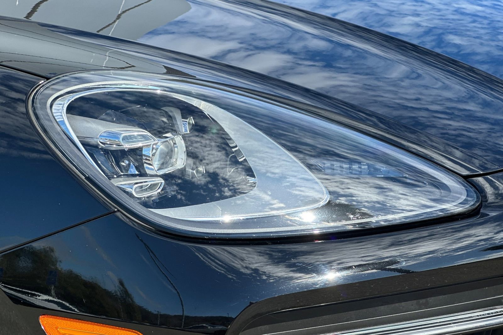 Used 2021 Porsche Cayenne image 37