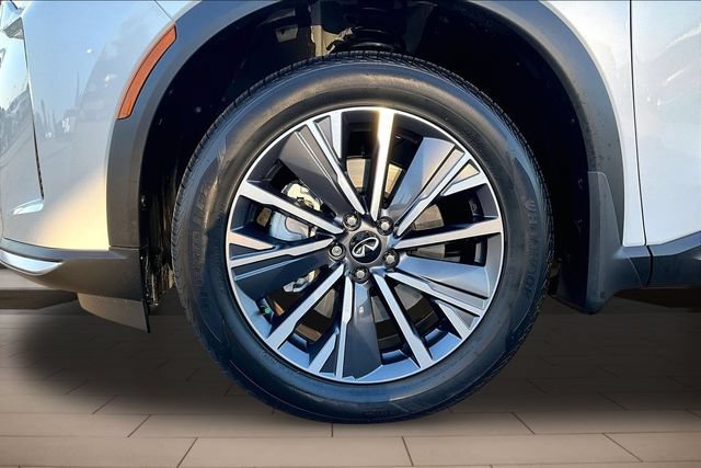 Used 2027 INFINITI QX60 Luxe w/ Cargo Package AWD/4WD image 9