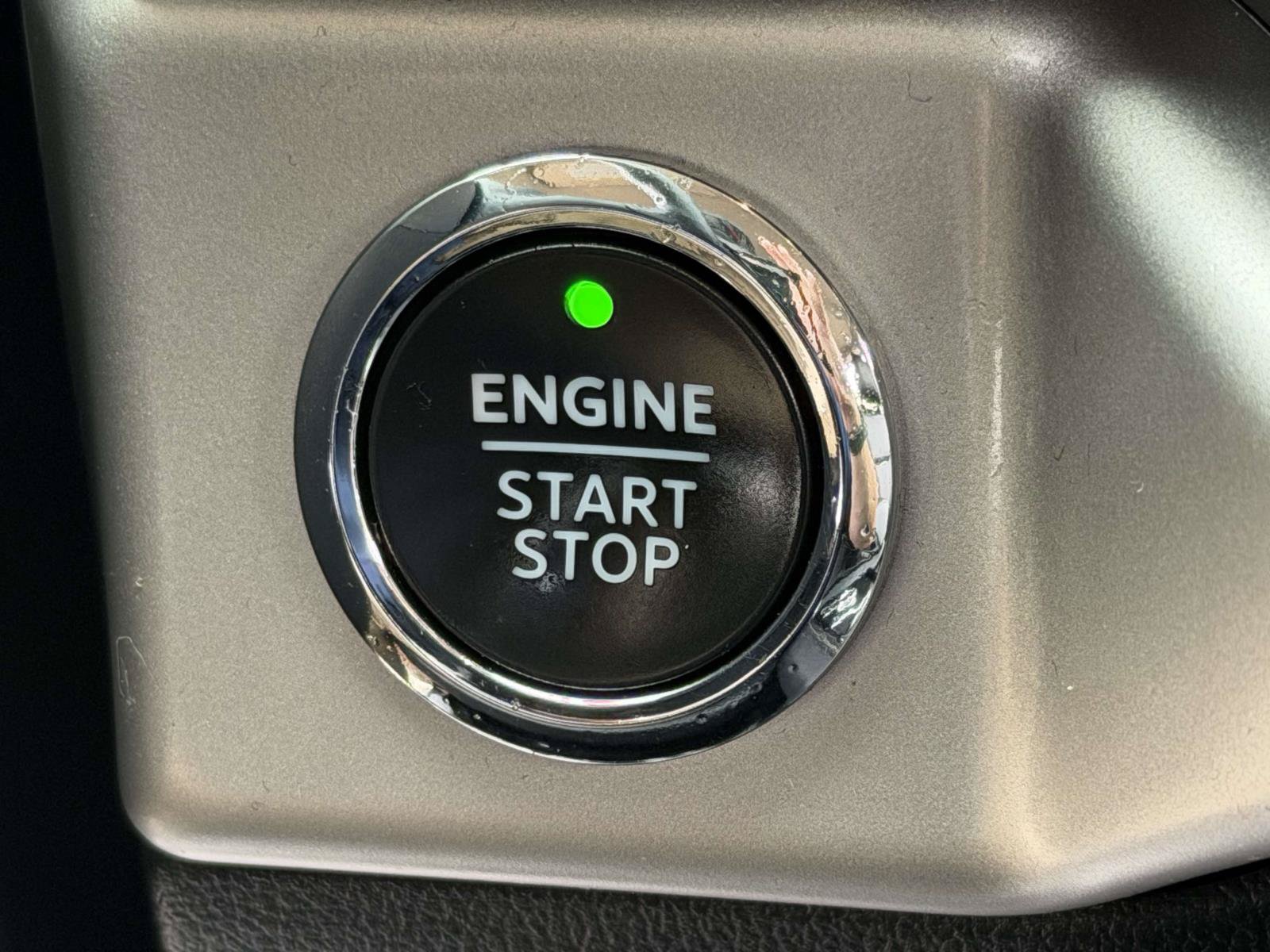 Used 2022 Ford Expedition XLT AWD/4WD image 15