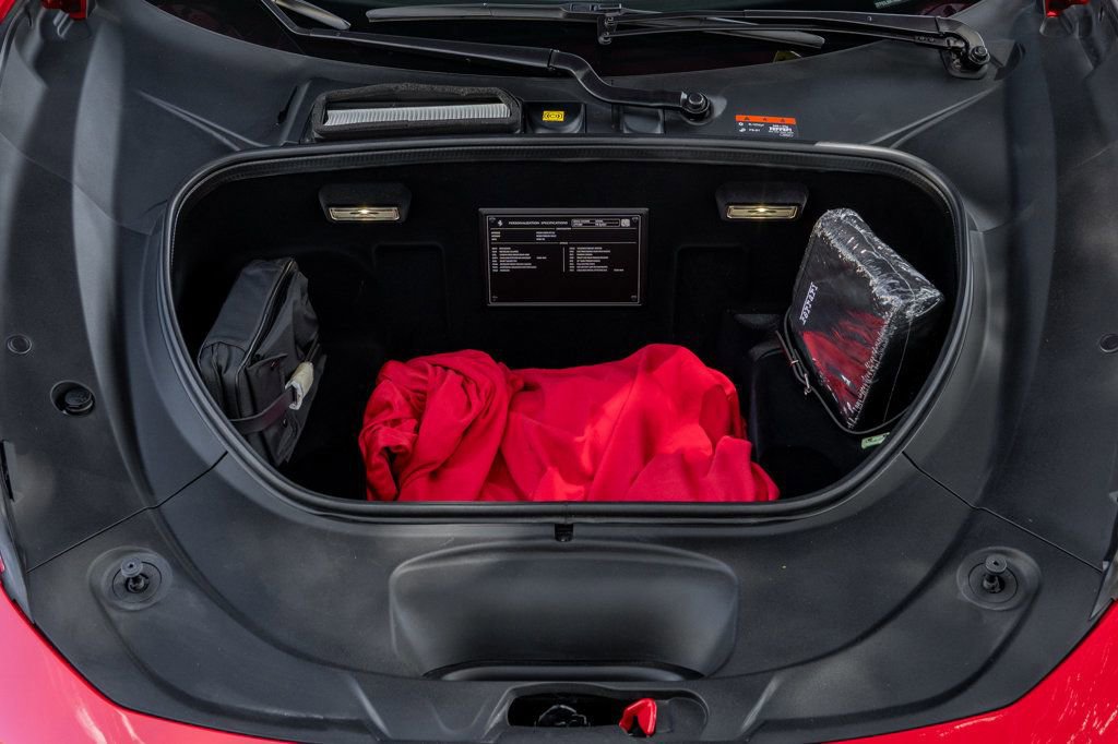 Used 2022 Ferrari F8 Tributo image 26