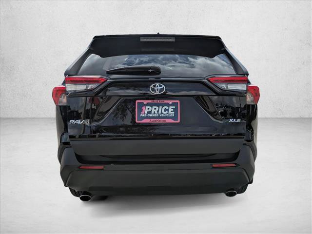 Certified 2024 Toyota RAV4 XLE Premium image 8