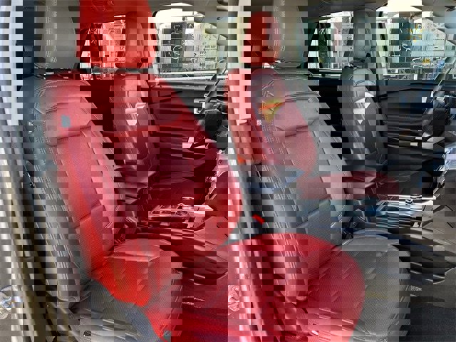 Used 2023 Ford Explorer XLT image 29