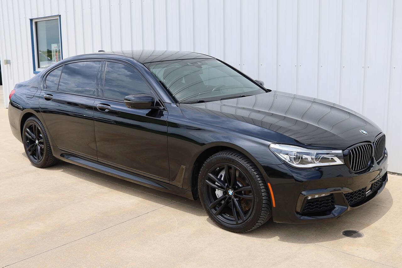 Used 2019 BMW 750i xDrive image 7