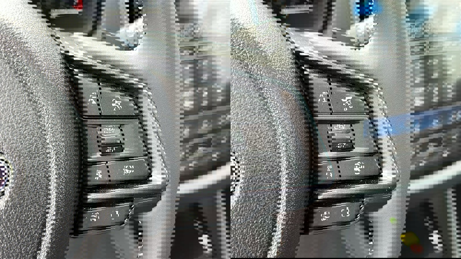 Certified 2025 Subaru Forester Limited image 14