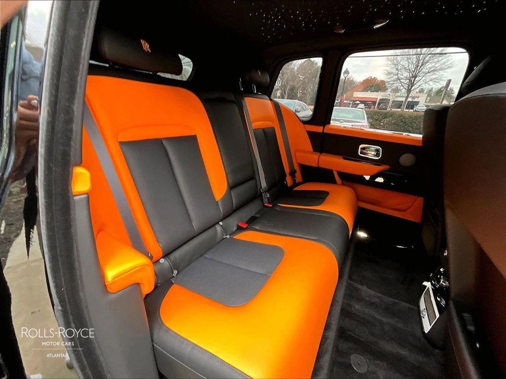 Certified 2025 Rolls-Royce Cullinan image 24