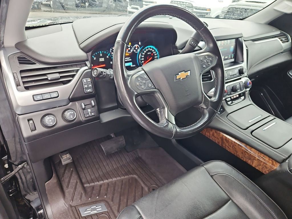 Used 2020 Chevrolet Suburban Premier w/ Max Trailering Package image 13