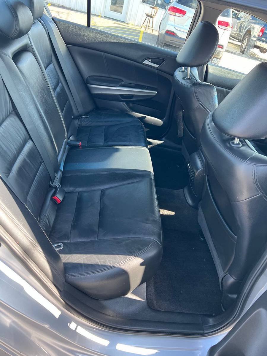 Used 2010 Honda Accord EX-L image 21