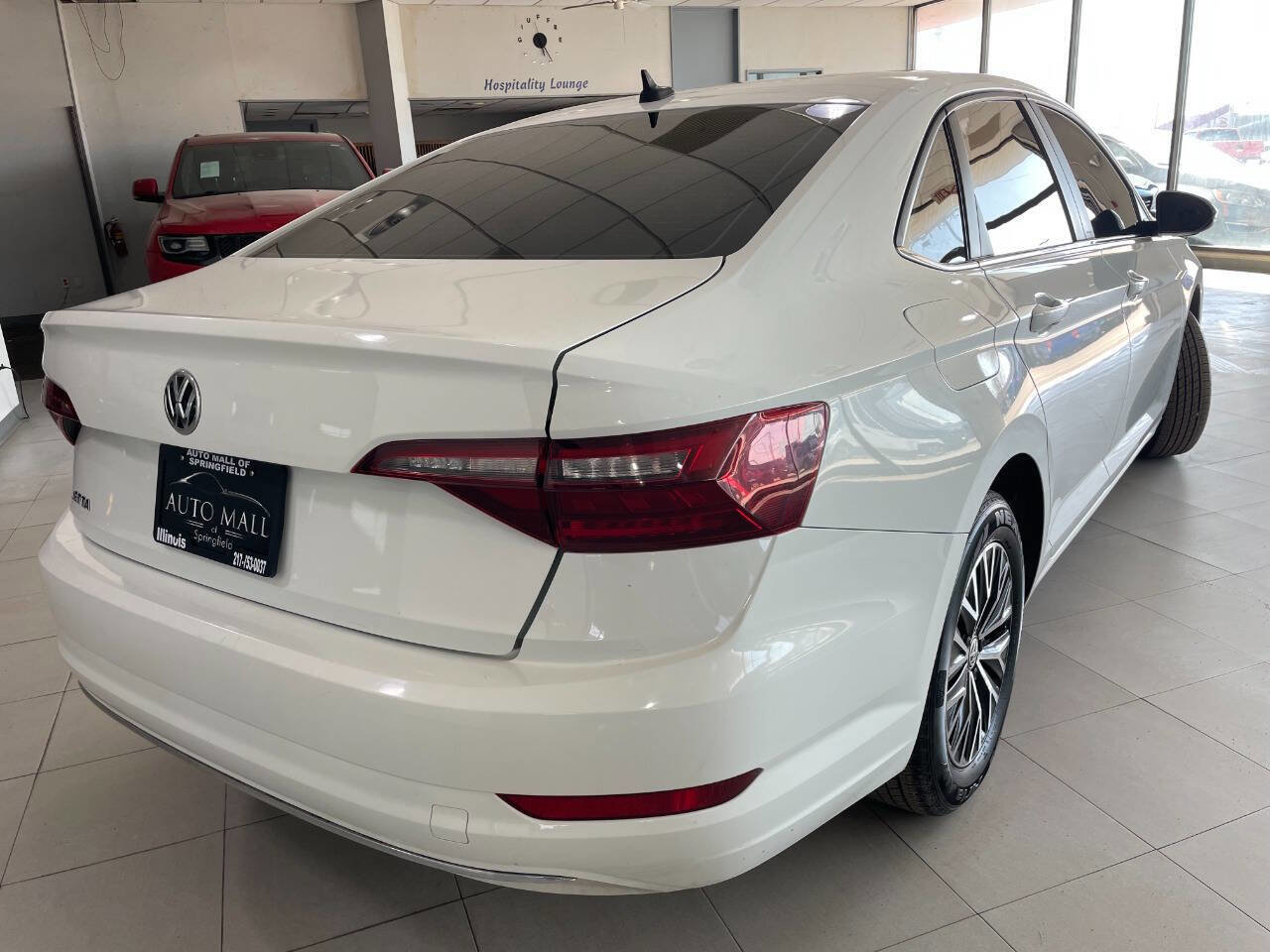 Used 2021 Volkswagen Jetta SE w/ SE Cold Weather Package image 7