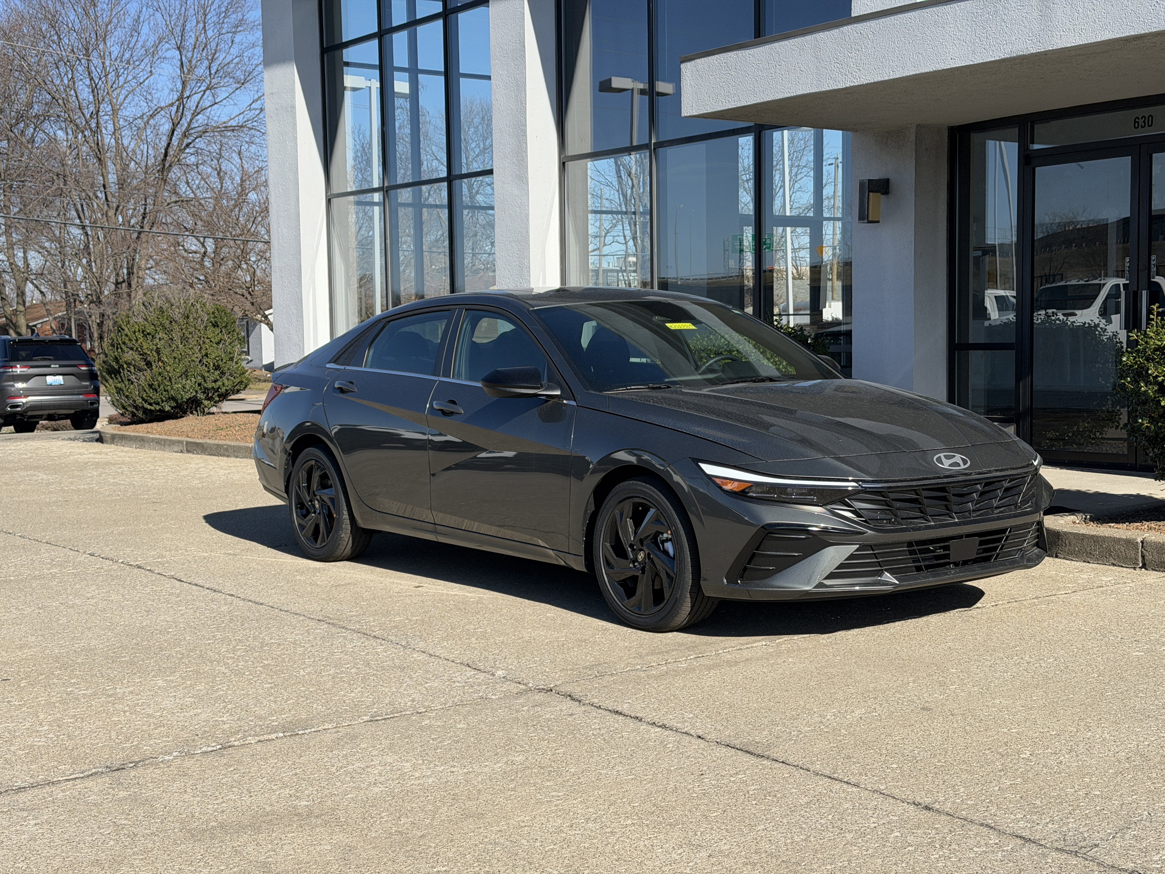 New 2026 Hyundai Elantra SEL Sport FWD image 2