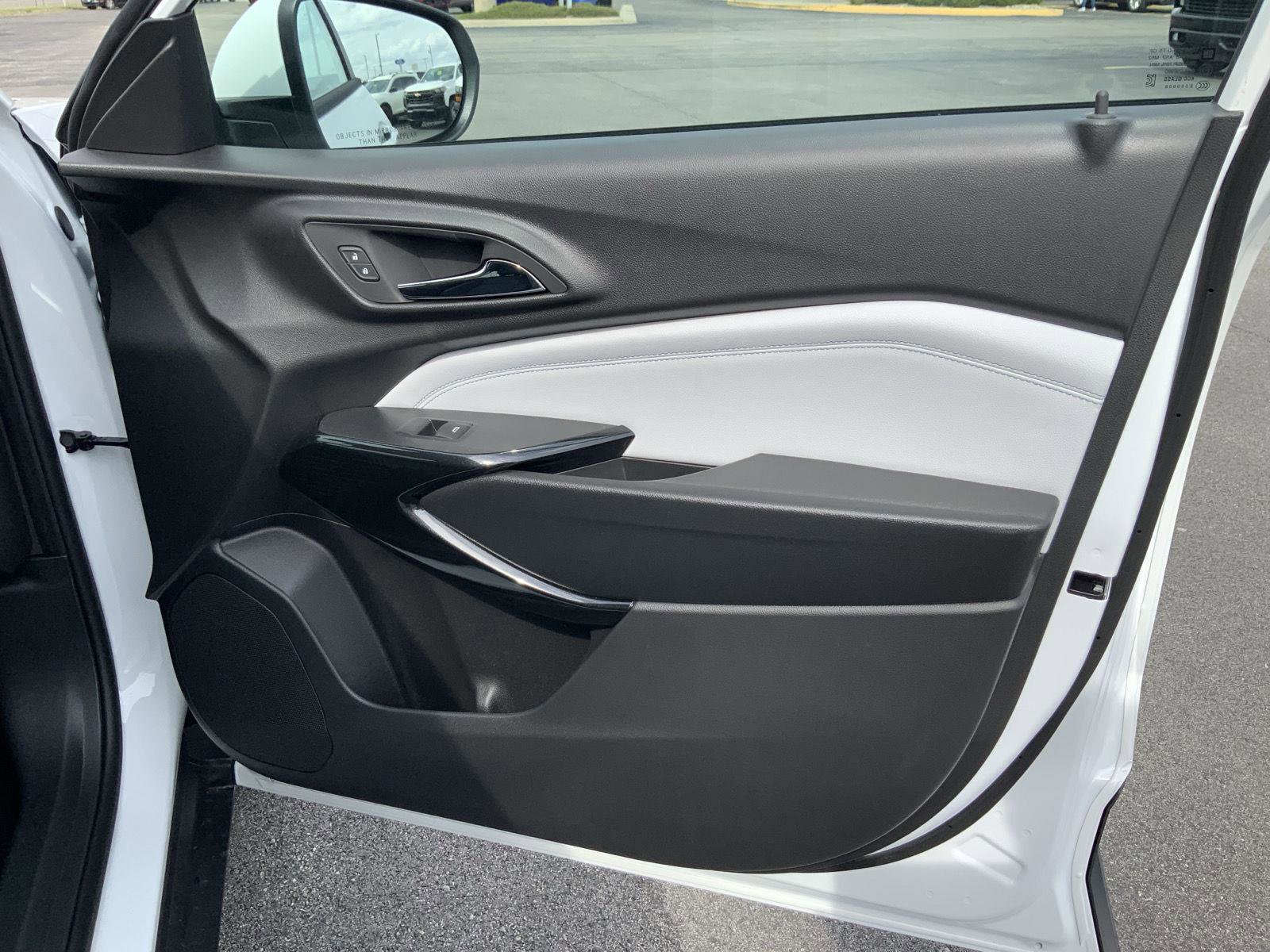 New 2026 Chevrolet Trax LT image 51