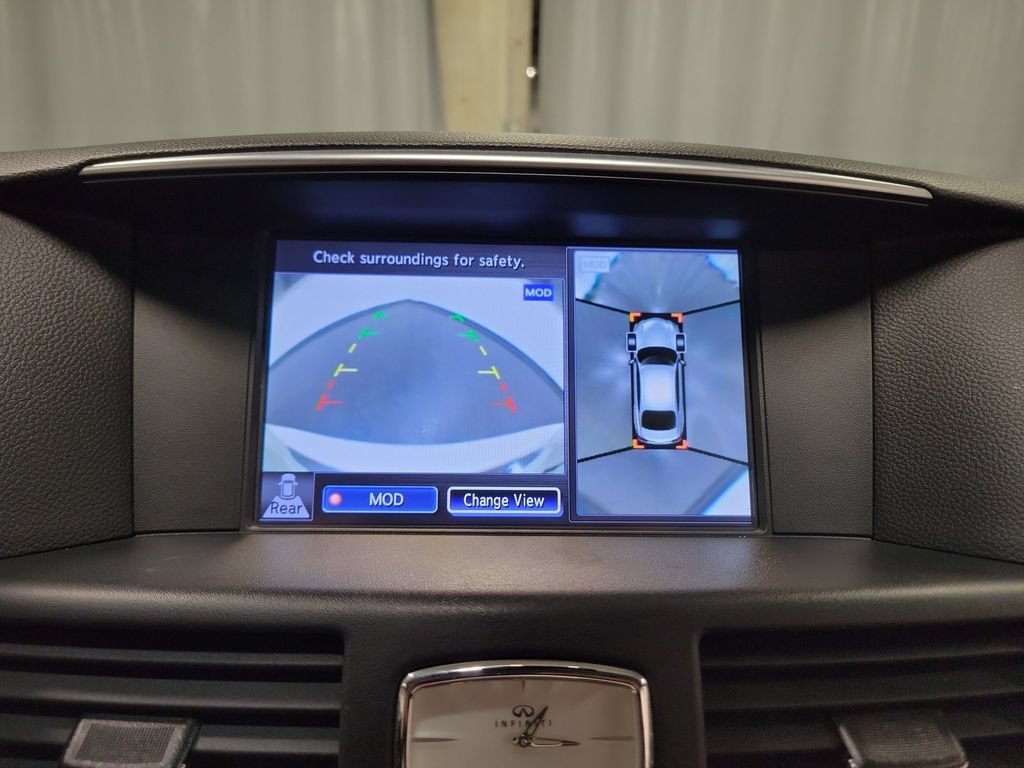 Used 2016 INFINITI Q70 3.7 AWD/4WD image 22