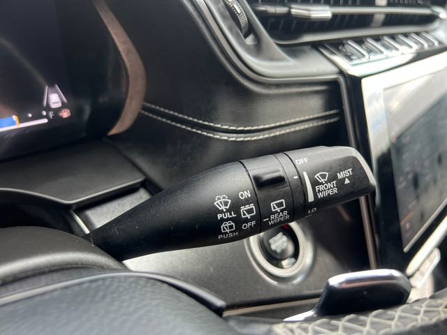 Used 2022 Jeep Grand Cherokee L Laredo image 27