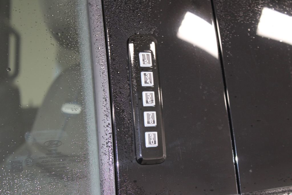 New 2026 Ford F250 Platinum image 25