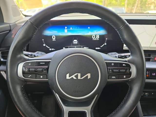 Used 2024 Kia Sportage SX image 18
