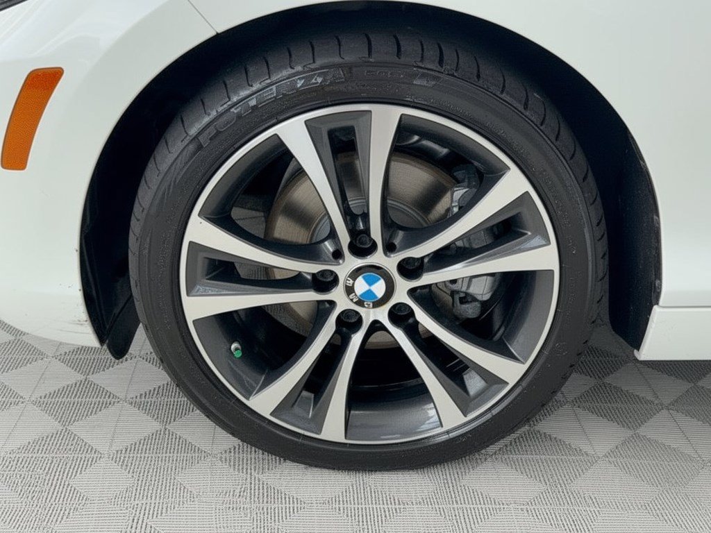 Used 2018 BMW 230i Convertible RWD image 13