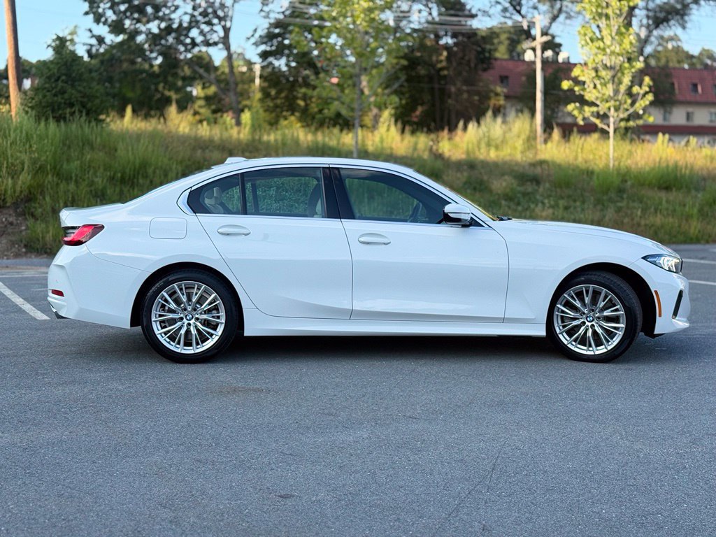 Certified 2023 BMW 330i xDrive Sedan w/ Driving Assistance Package AWD/4WD image 7