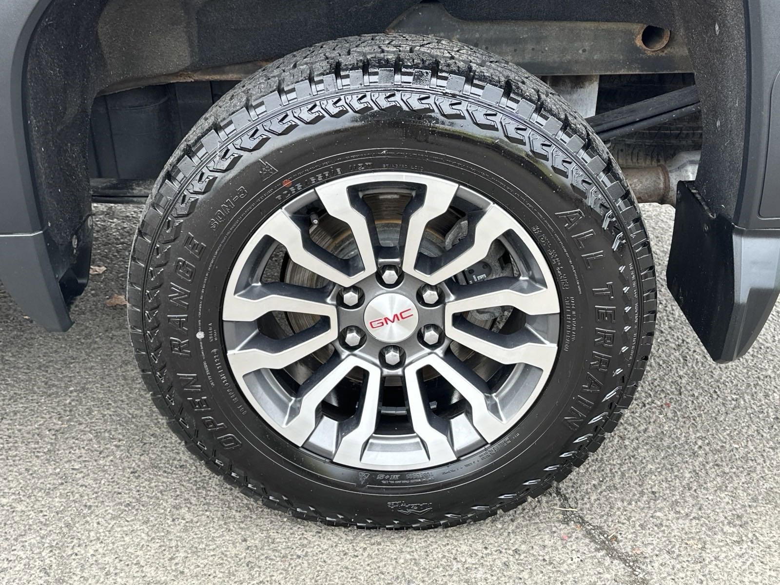 Used 2019 GMC Sierra 1500 AT4 w/ AT4 Premium Package image 25