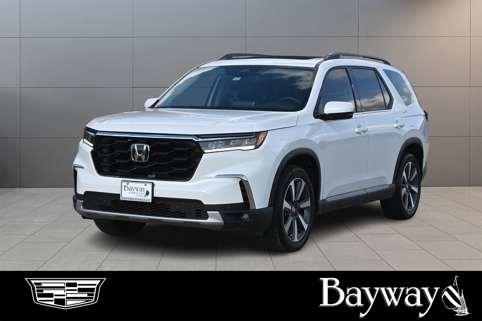 Used 2025 Honda Pilot Touring