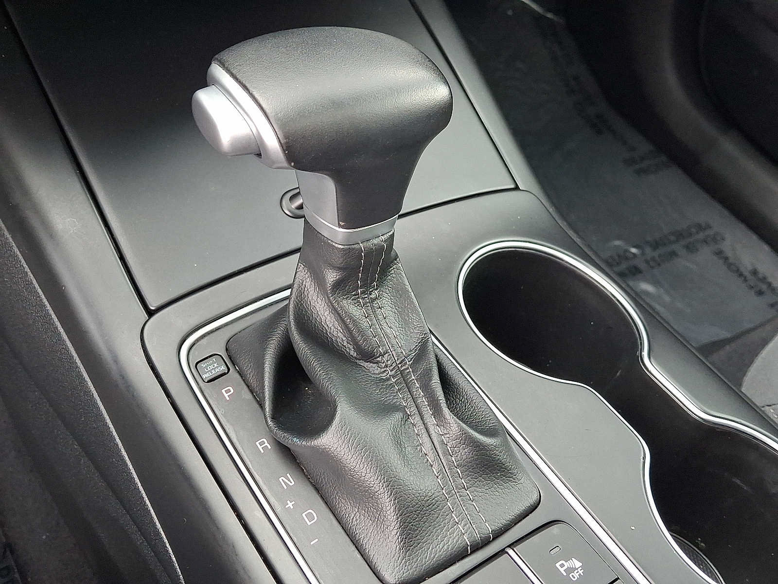 Used 2020 Kia Sorento S AWD/4WD image 15