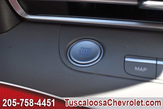 Used 2024 Hyundai Elantra SEL FWD image 35