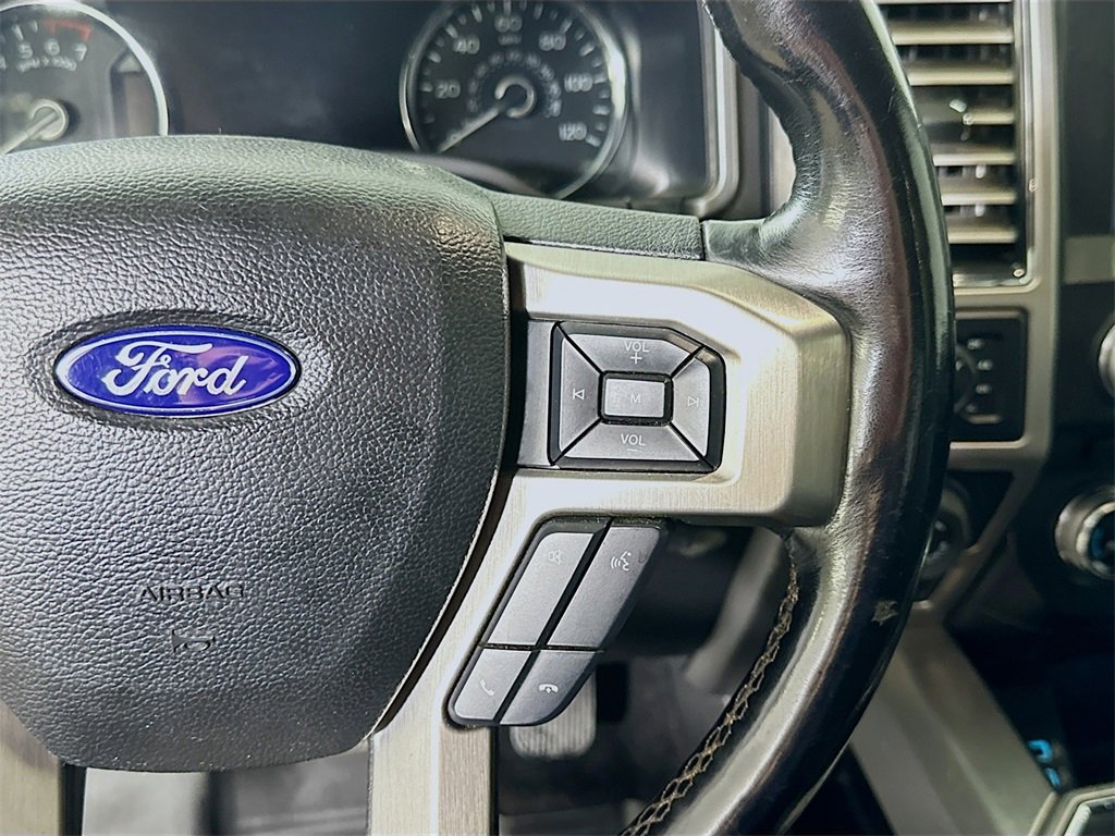 Used 2018 Ford F150 Platinum w/ Equipment Group 701A Luxury image 23