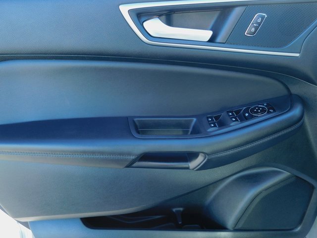 Used 2023 Ford Edge SEL image 24