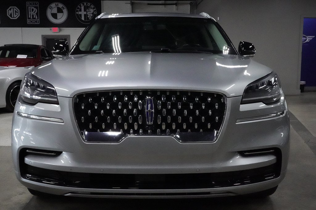Used 2023 Lincoln Aviator Grand Touring AWD/4WD image 8