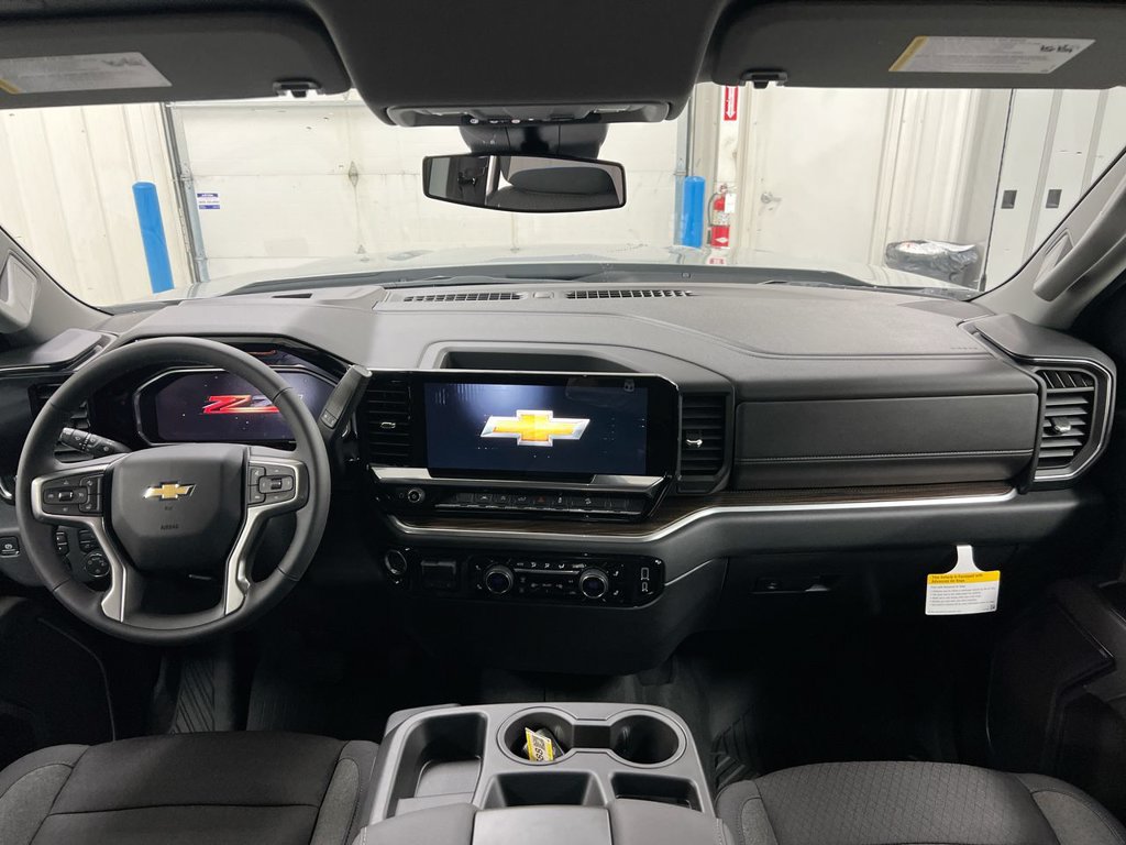 New 2026 Chevrolet Silverado 1500 LT w/ Z71 Off-Road Package AWD/4WD image 10