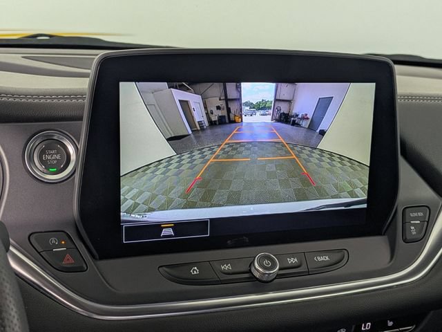Certified 2025 Chevrolet Blazer LT FWD image 19