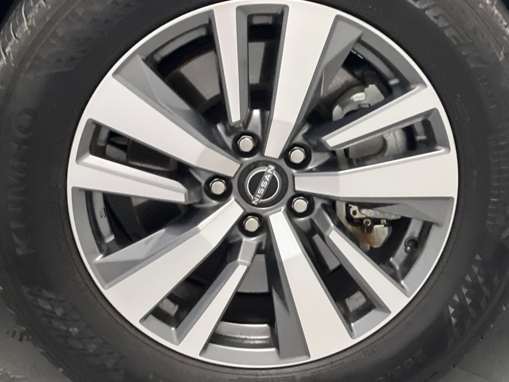 Used 2025 Nissan Pathfinder SL AWD/4WD image 79
