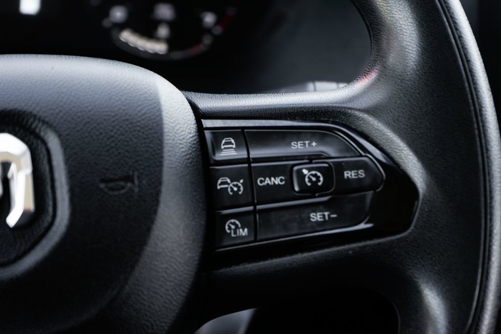 Used 2024 RAM ProMaster 2500 w/ Safety Group image 25