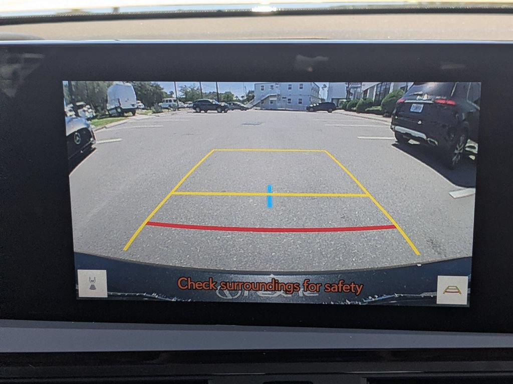Used 2025 Lexus ES 350 w/ Premium Package FWD image 10